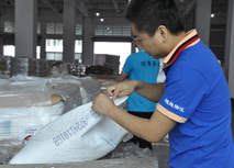 理想物流——技術人員監(jiān)測